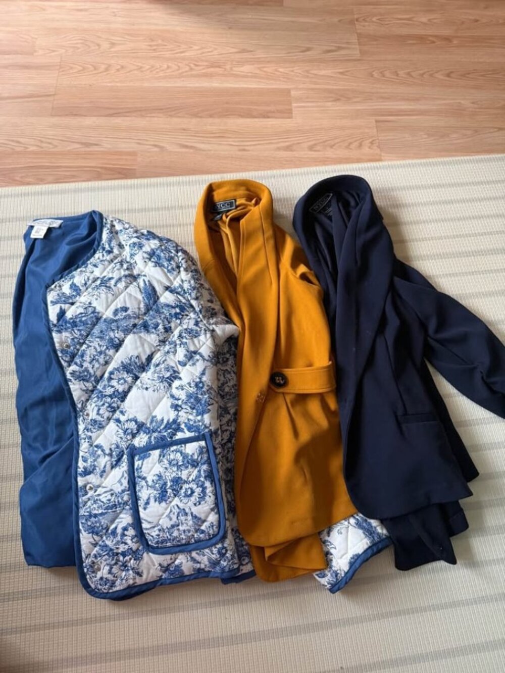 Set of 6 cardigans, jacket, and blazers